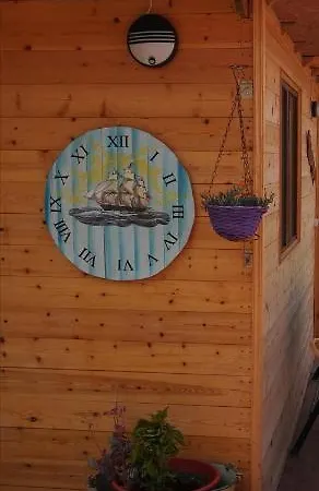 Kikiki Yurta * Guisguey