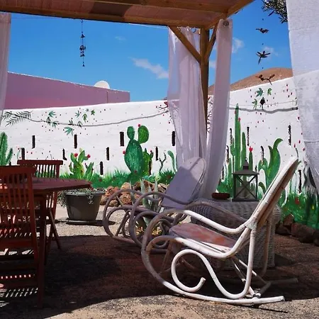 Campismo de Luxo Kikiki Yurta Guisguey