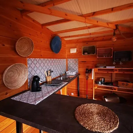 Kikiki Yurta Campismo de Luxo