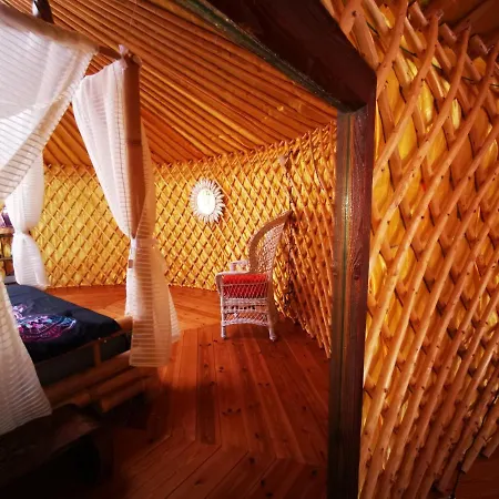 Luxury tent Kikiki Yurta Guisguey