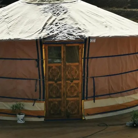 Glamping Kikiki Yurta